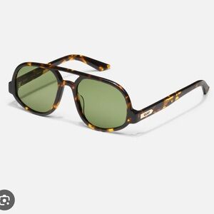 Quay Jet Set Sunglasses